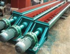 伸缩式输送机 SSC-500 —— 灵活调节长度，提升装卸效率